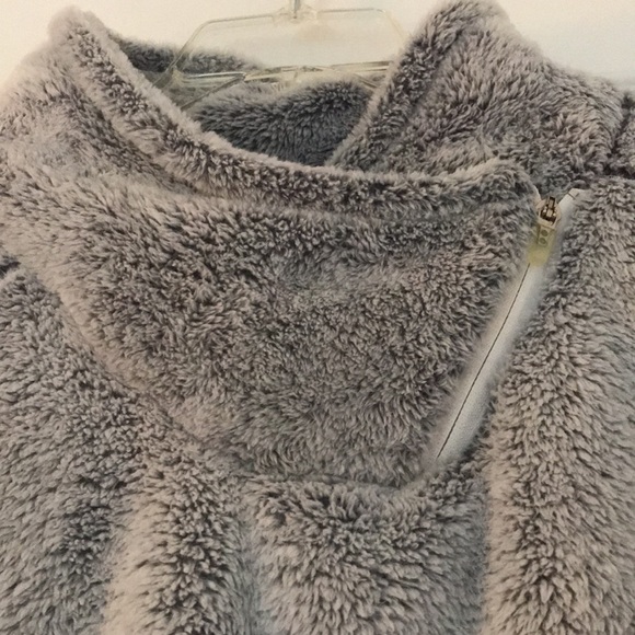 🥰BRAND NEW St John’s Bay Softest Pullover Ever!🥰 - Picture 5 of 6